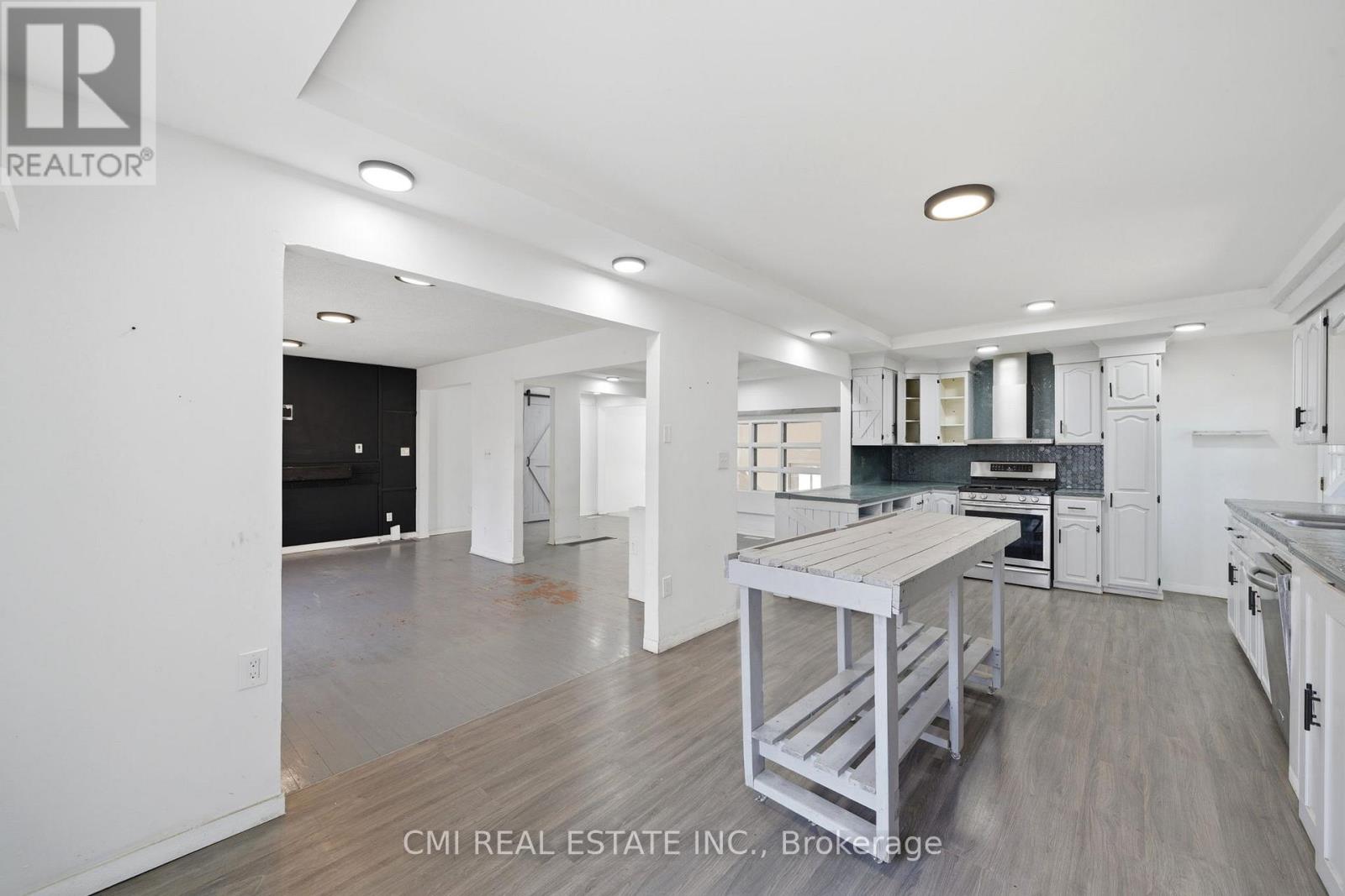 42 FATIMA COURT — photo 13