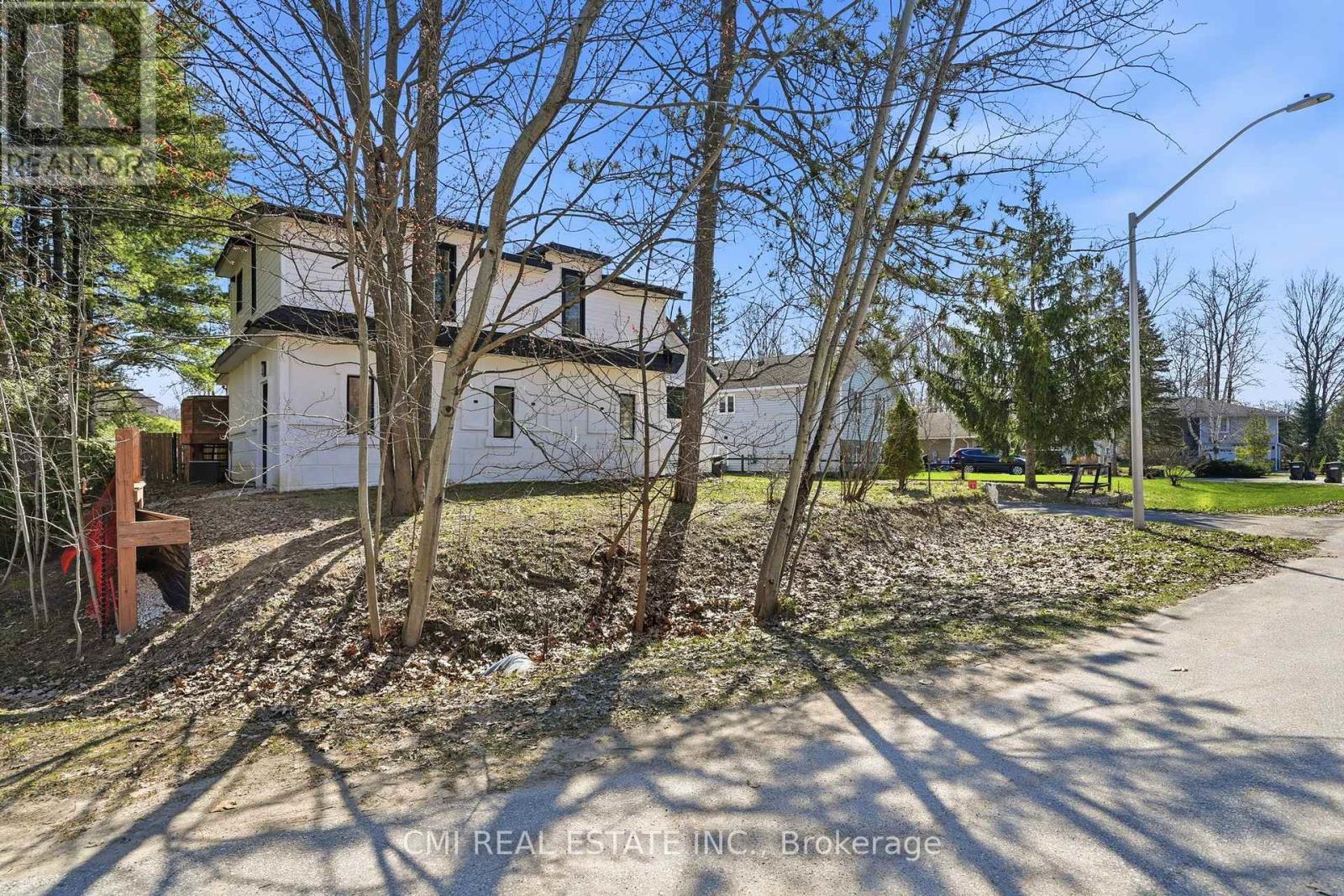 42 FATIMA COURT — photo 2