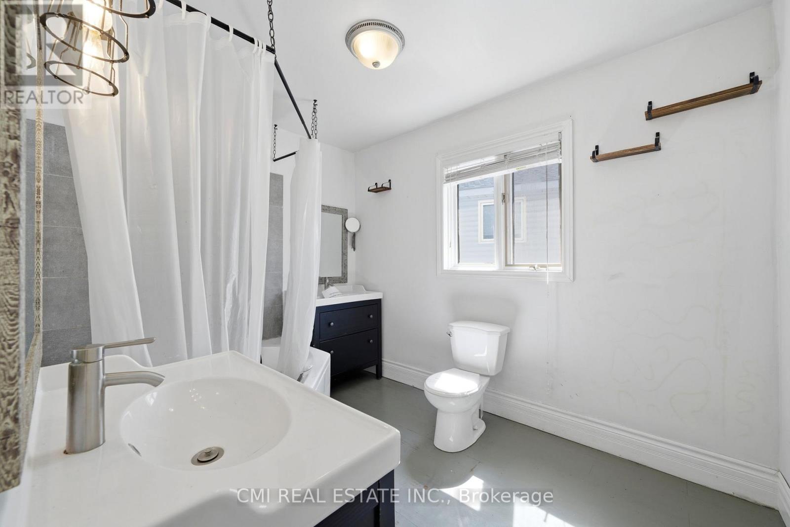 42 FATIMA COURT — photo 28