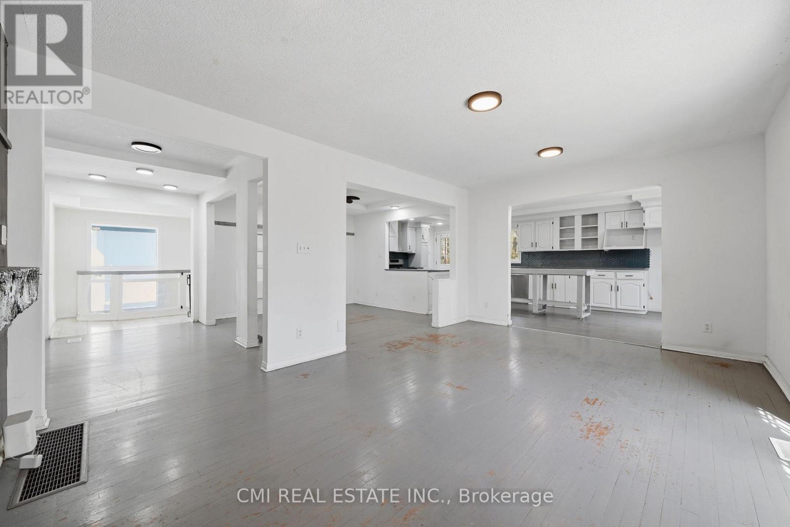 42 FATIMA COURT — photo 9