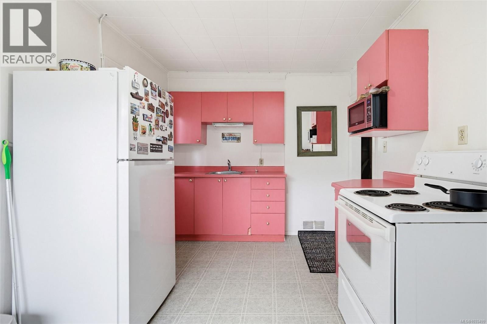 239 St. Andrews St - 10