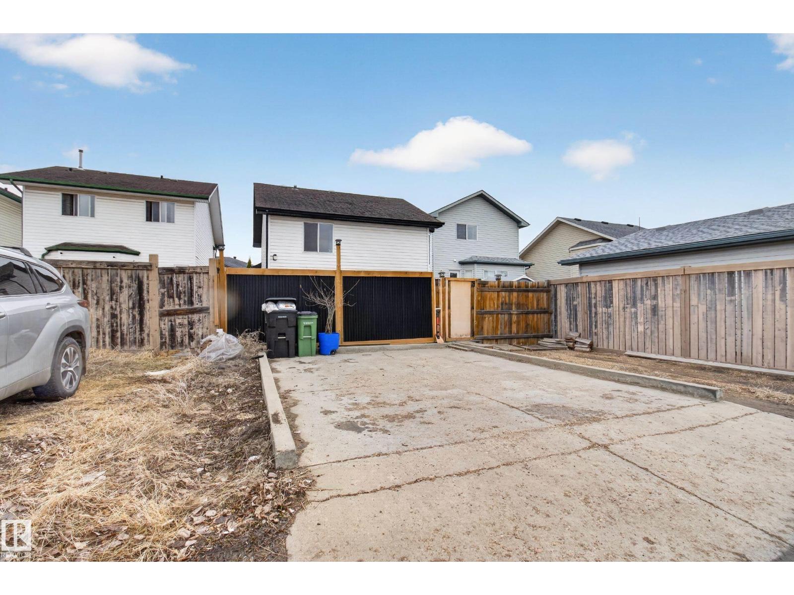 9119 166 AV NW, Edmonton