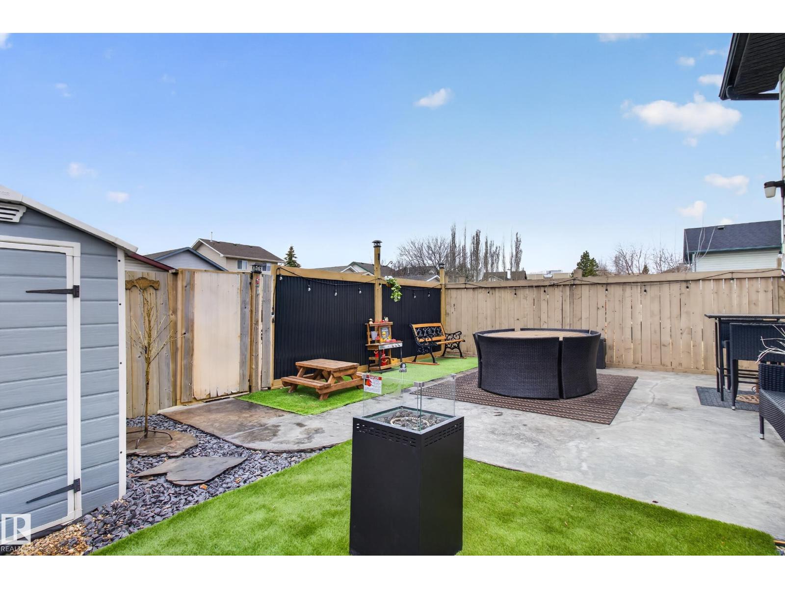 9119 166 AV NW, Edmonton