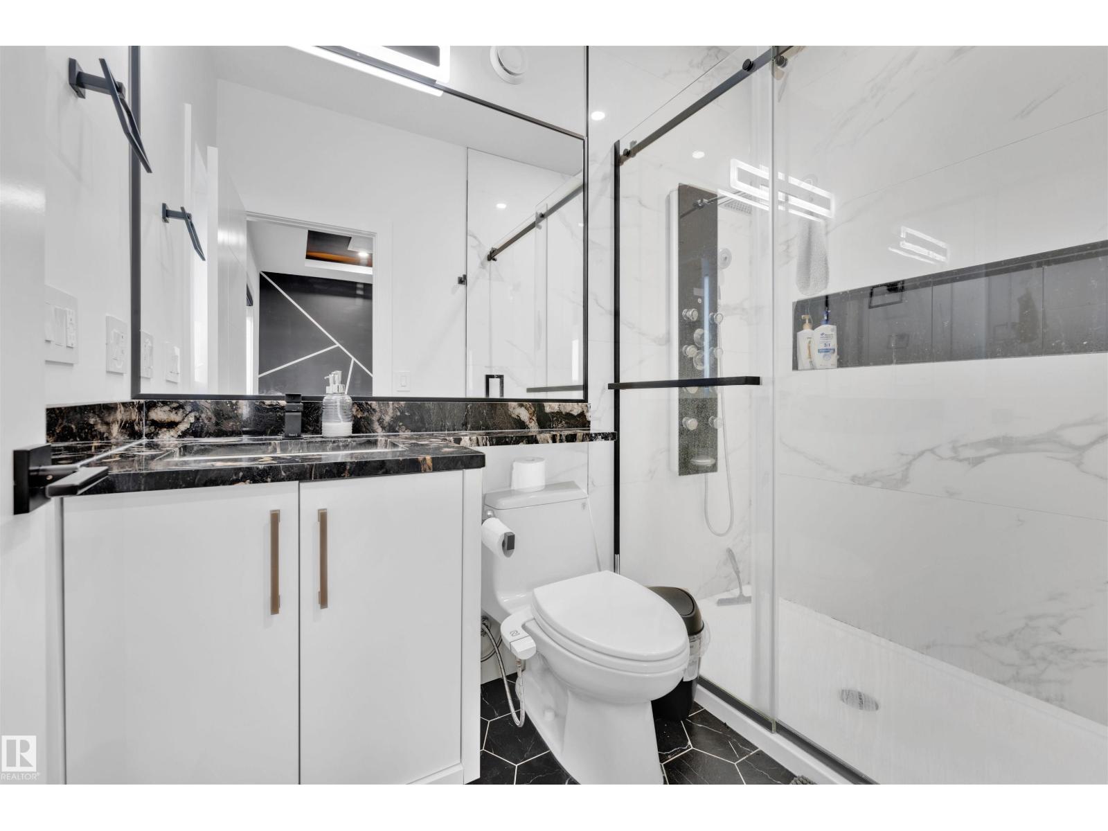 1704 19 ST NW, Edmonton