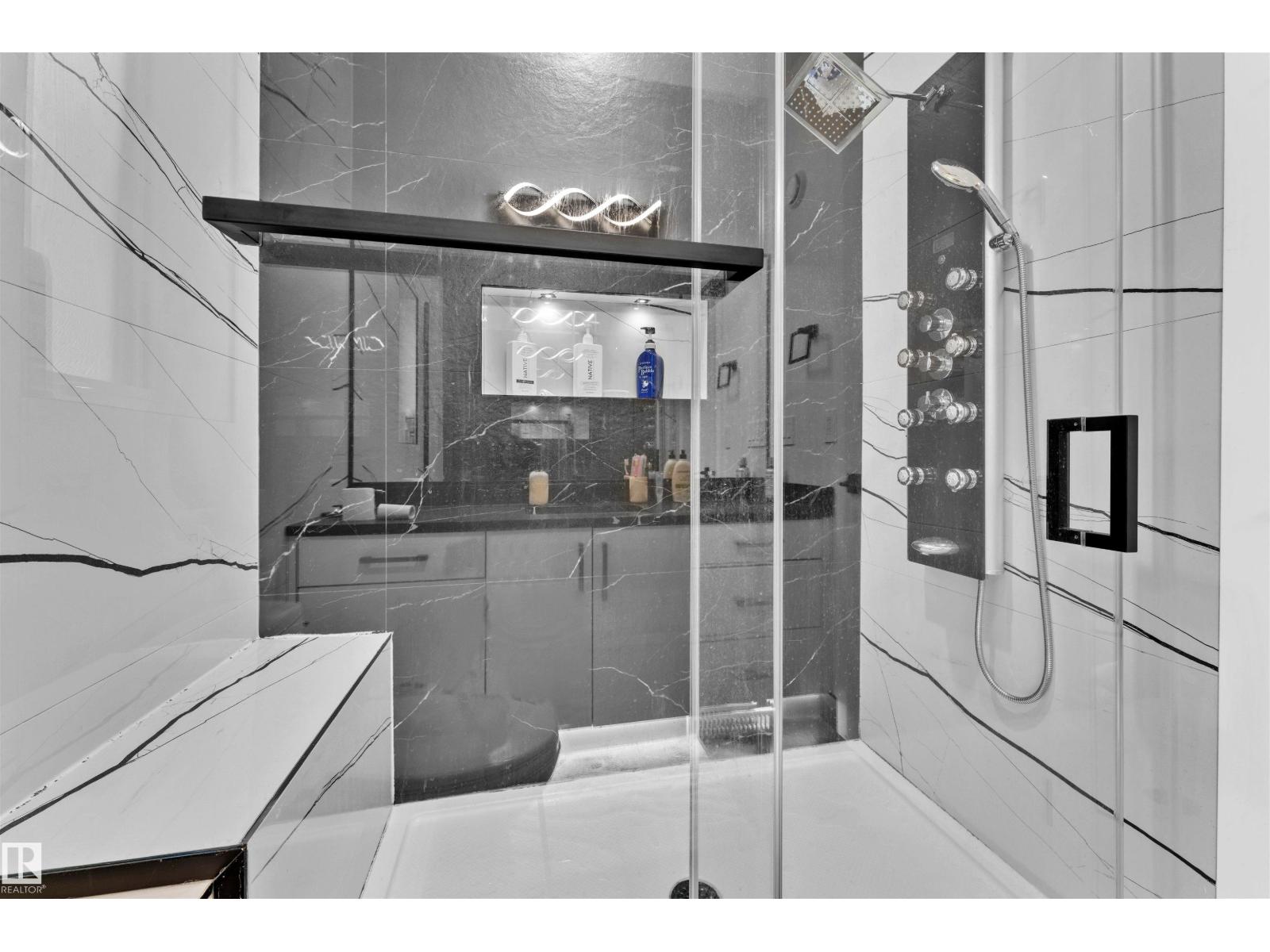 1704 19 ST NW, Edmonton