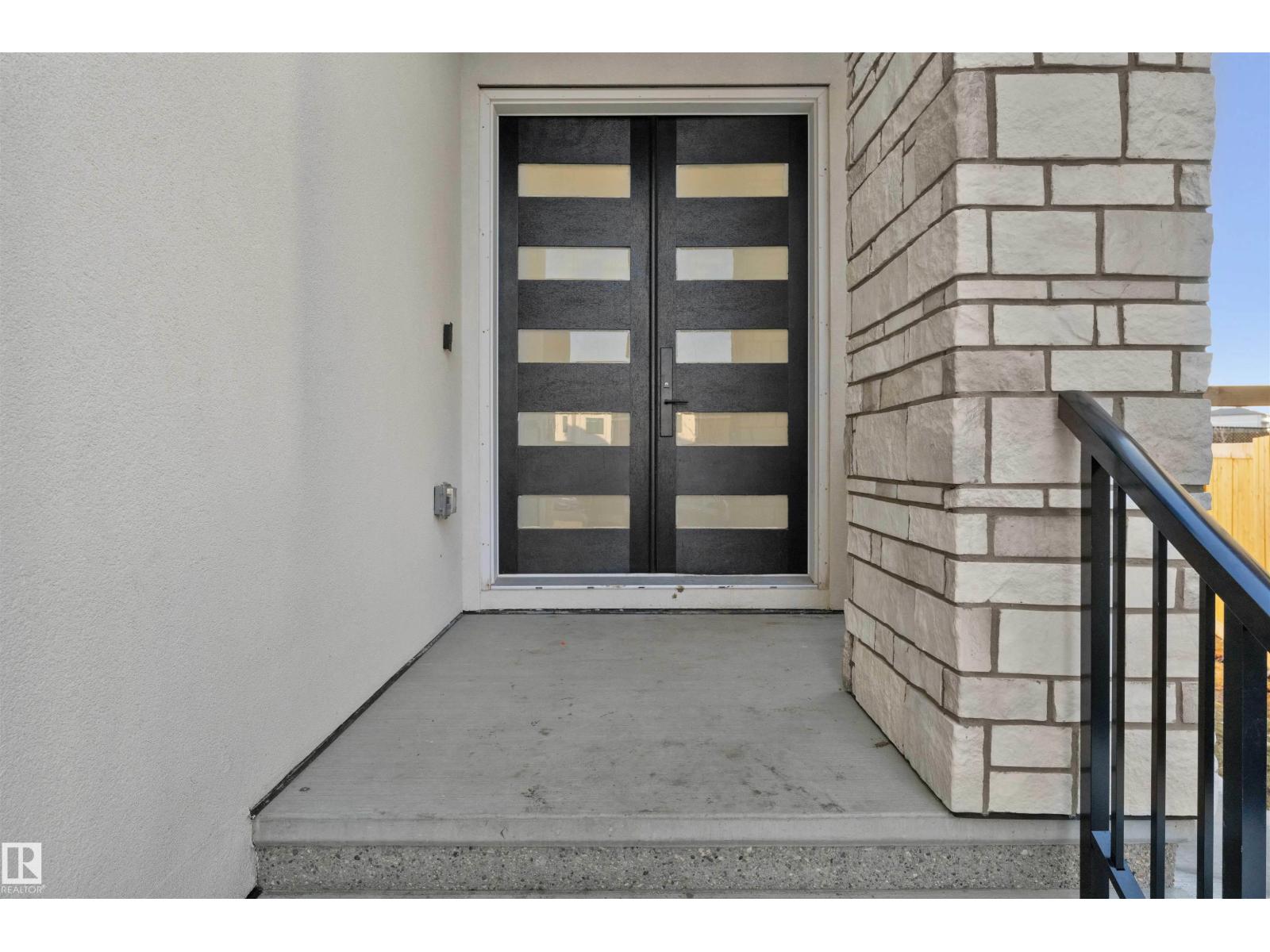 1704 19 ST NW, Edmonton