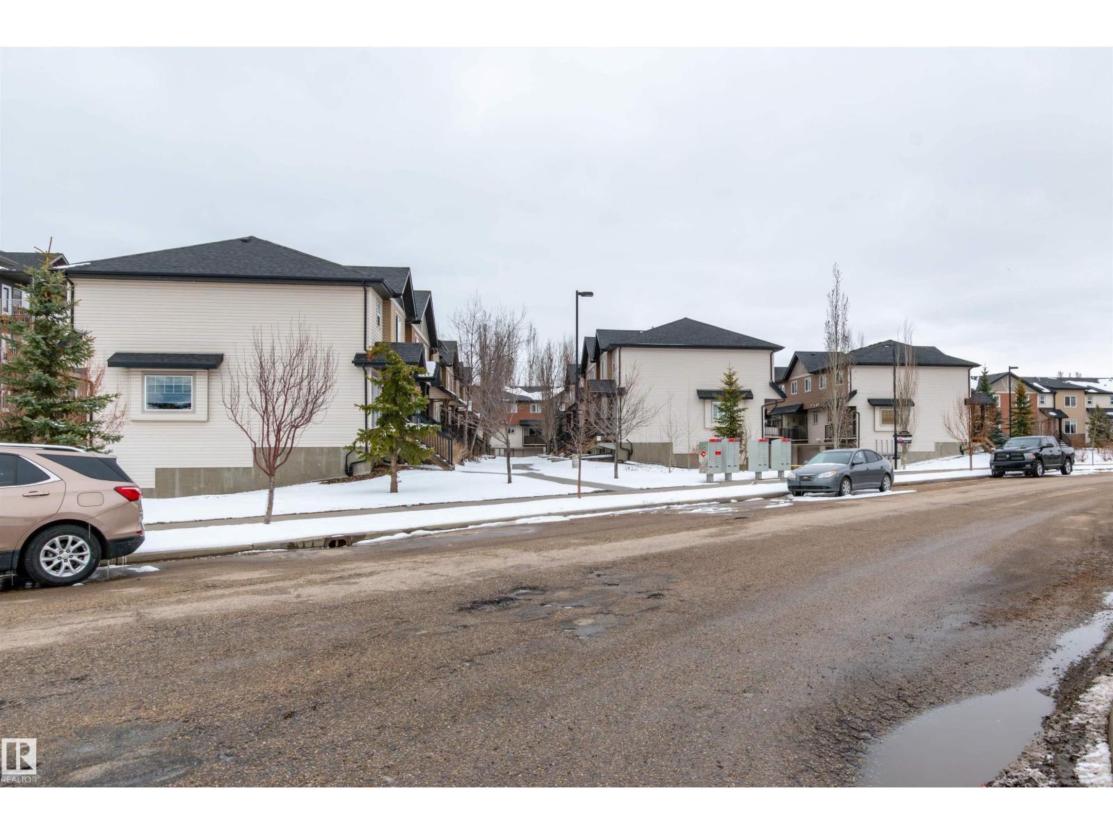 #29 12004 22 AV SW SW, Edmonton