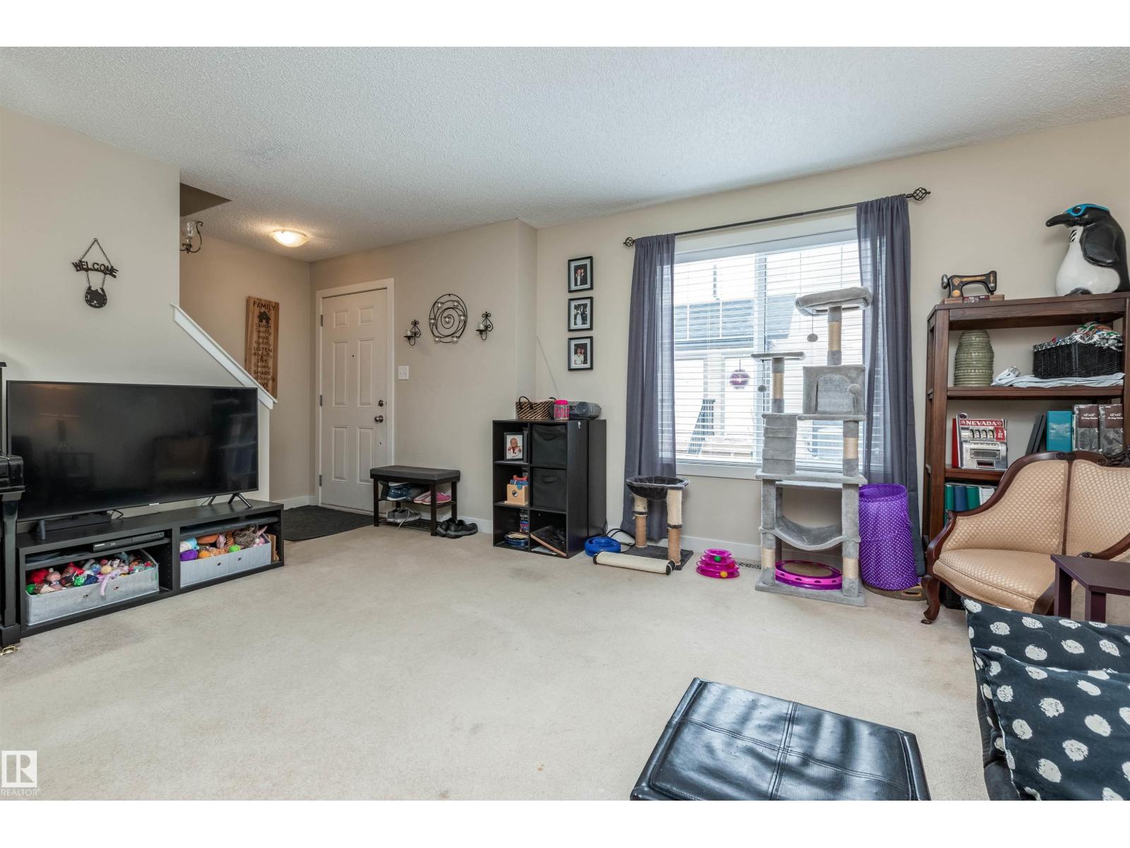 #29 12004 22 AV SW SW, Edmonton