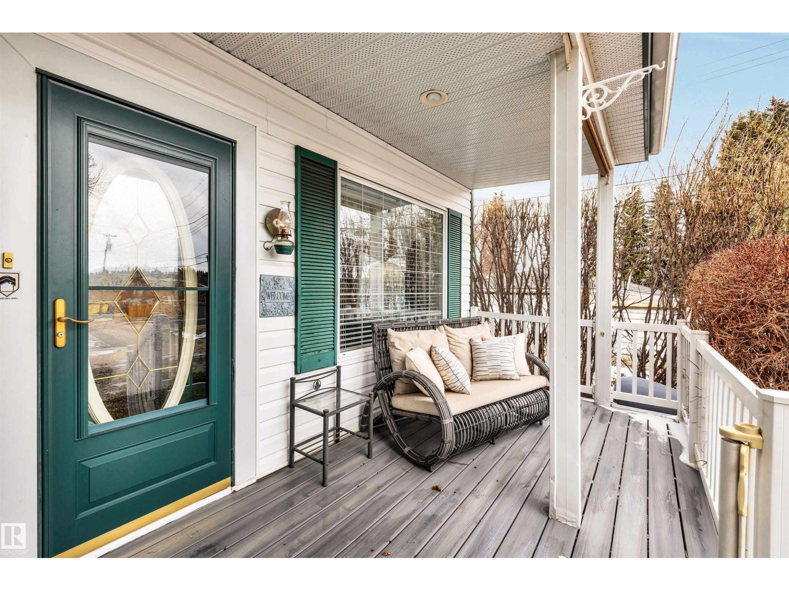 11 MADISON AV, St. Albert