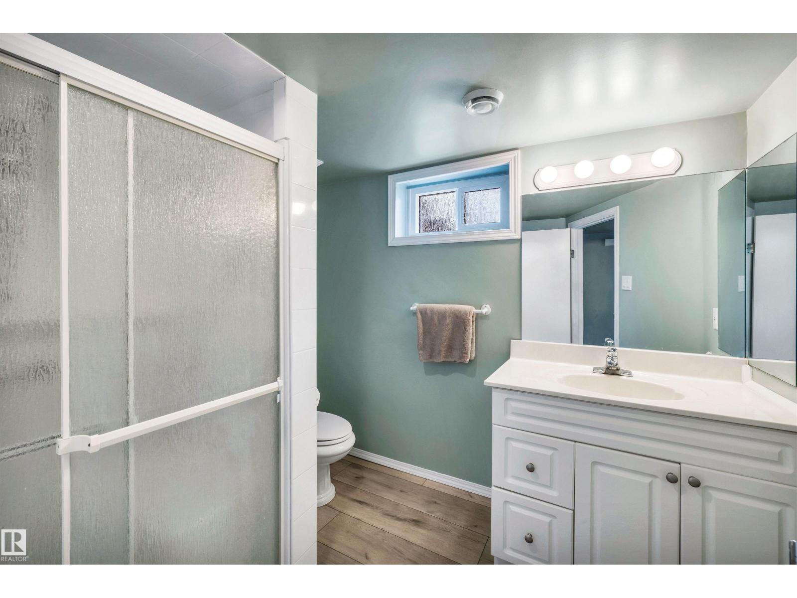 11 MADISON AV, St. Albert