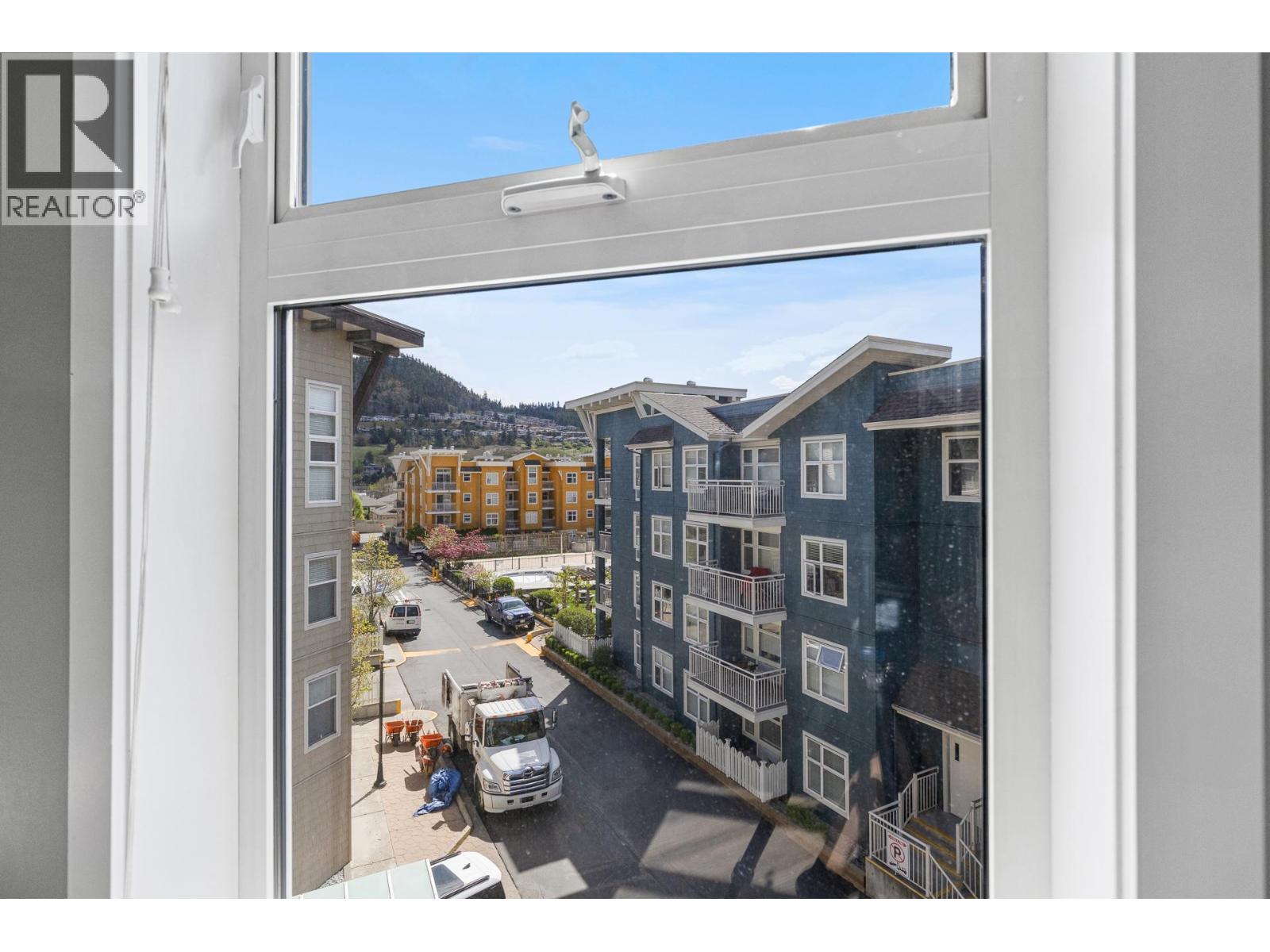 547 Yates Road Unit# 401, Kelowna