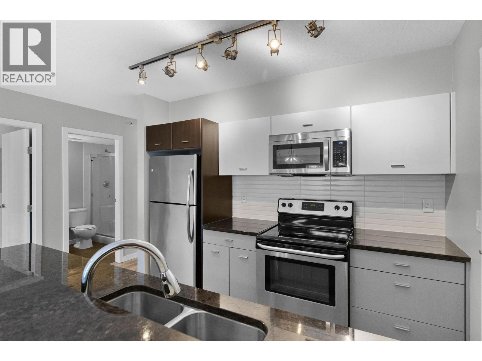 547 Yates Road Unit# 401, Kelowna