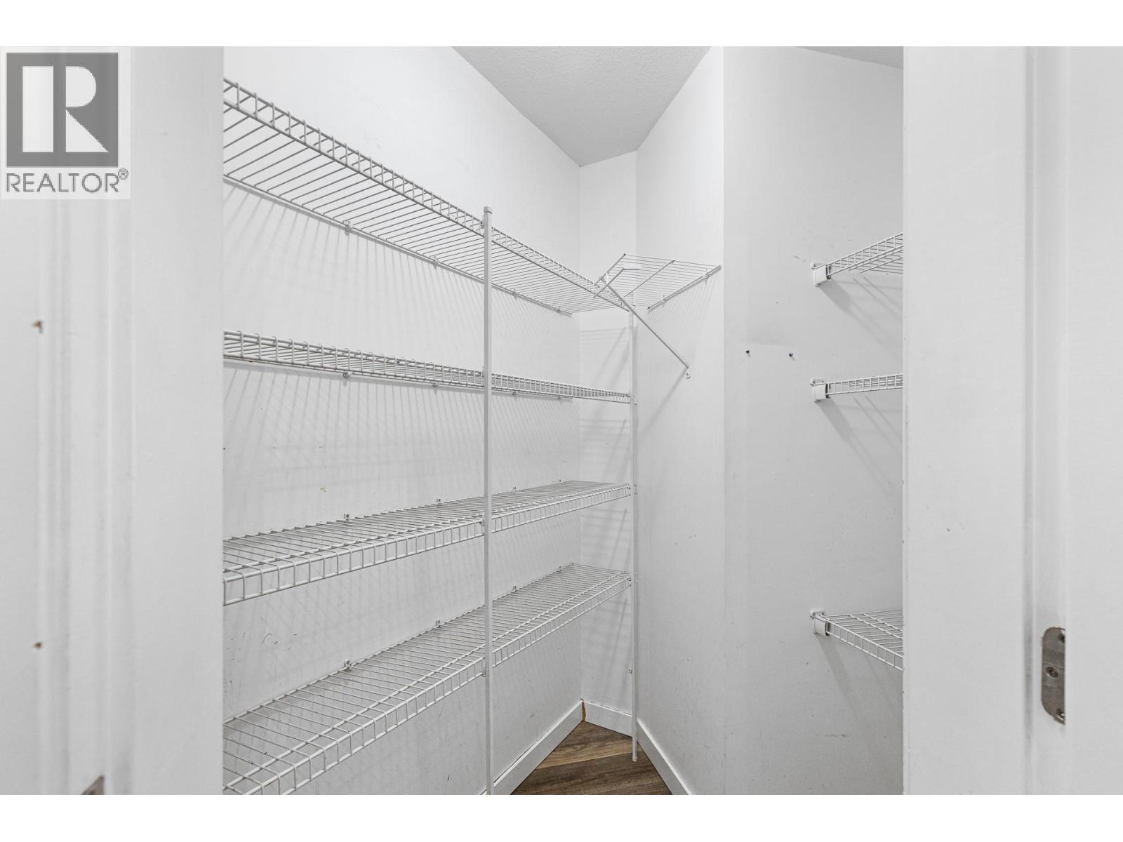 547 Yates Road Unit# 401, Kelowna