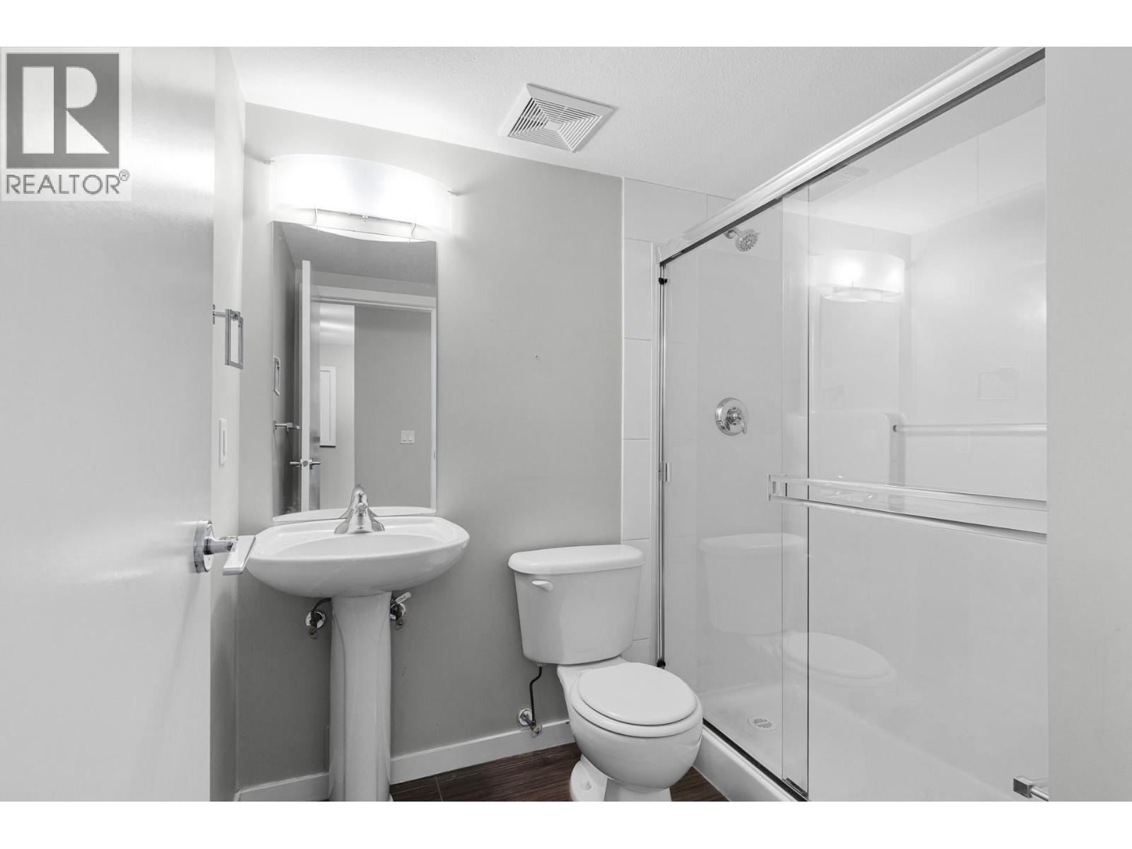 547 Yates Road Unit# 401, Kelowna