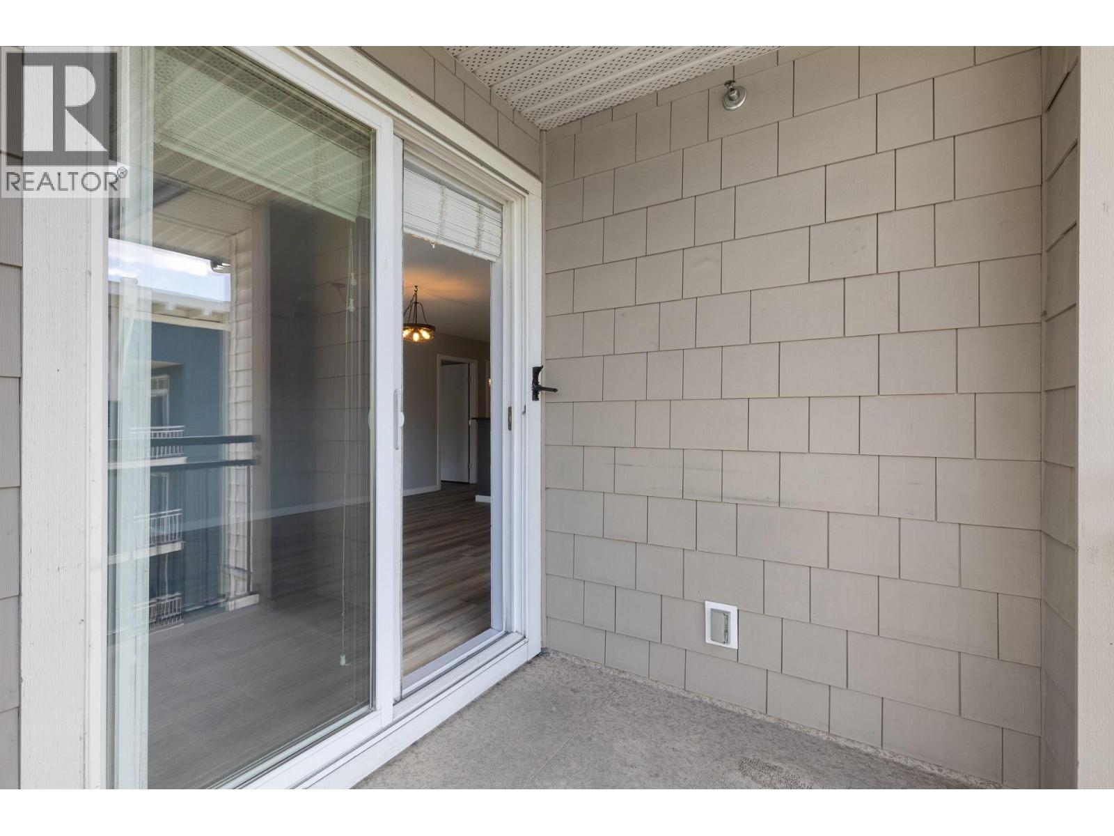 547 Yates Road Unit# 401, Kelowna