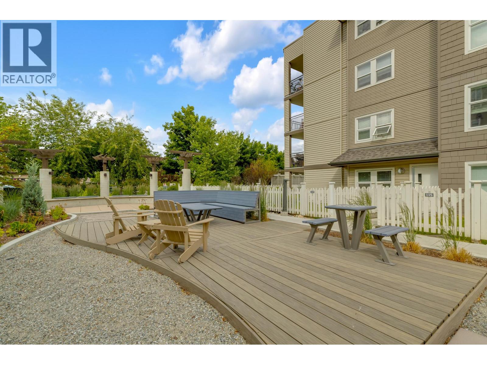 547 Yates Road Unit# 401, Kelowna