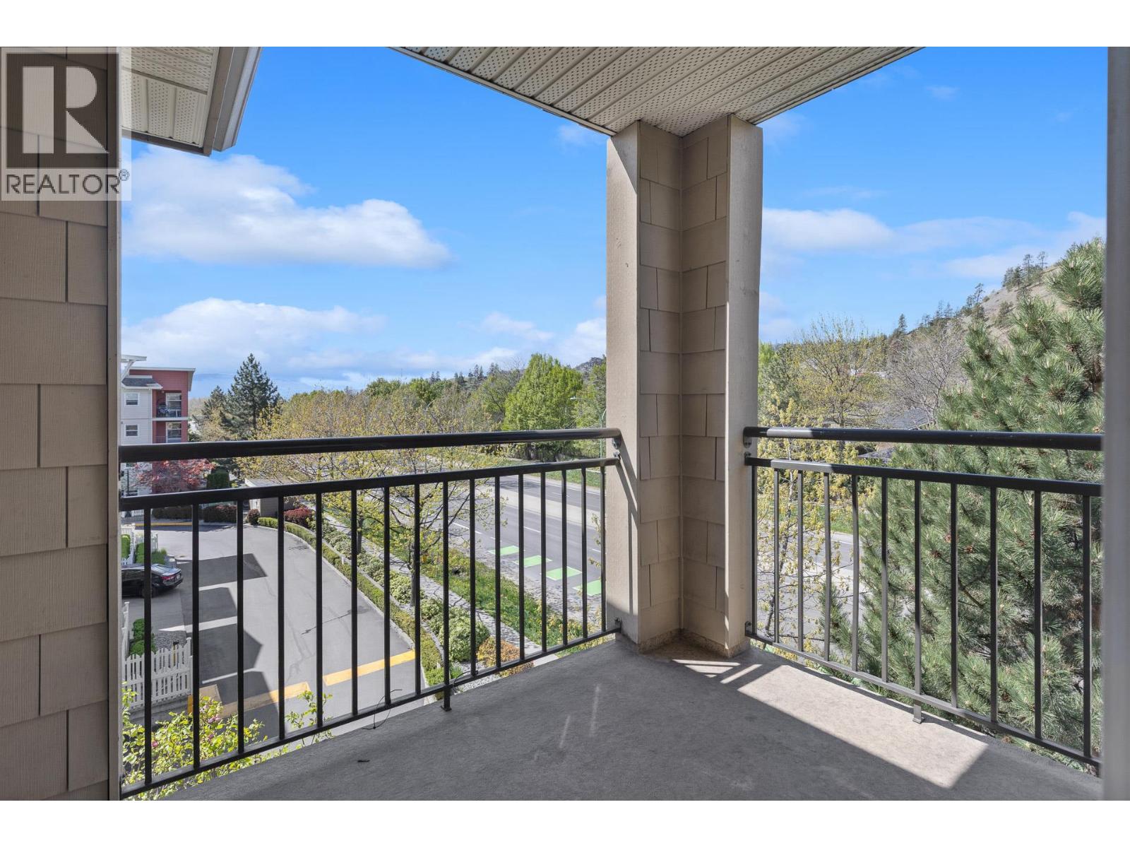 547 Yates Road Unit# 401, Kelowna