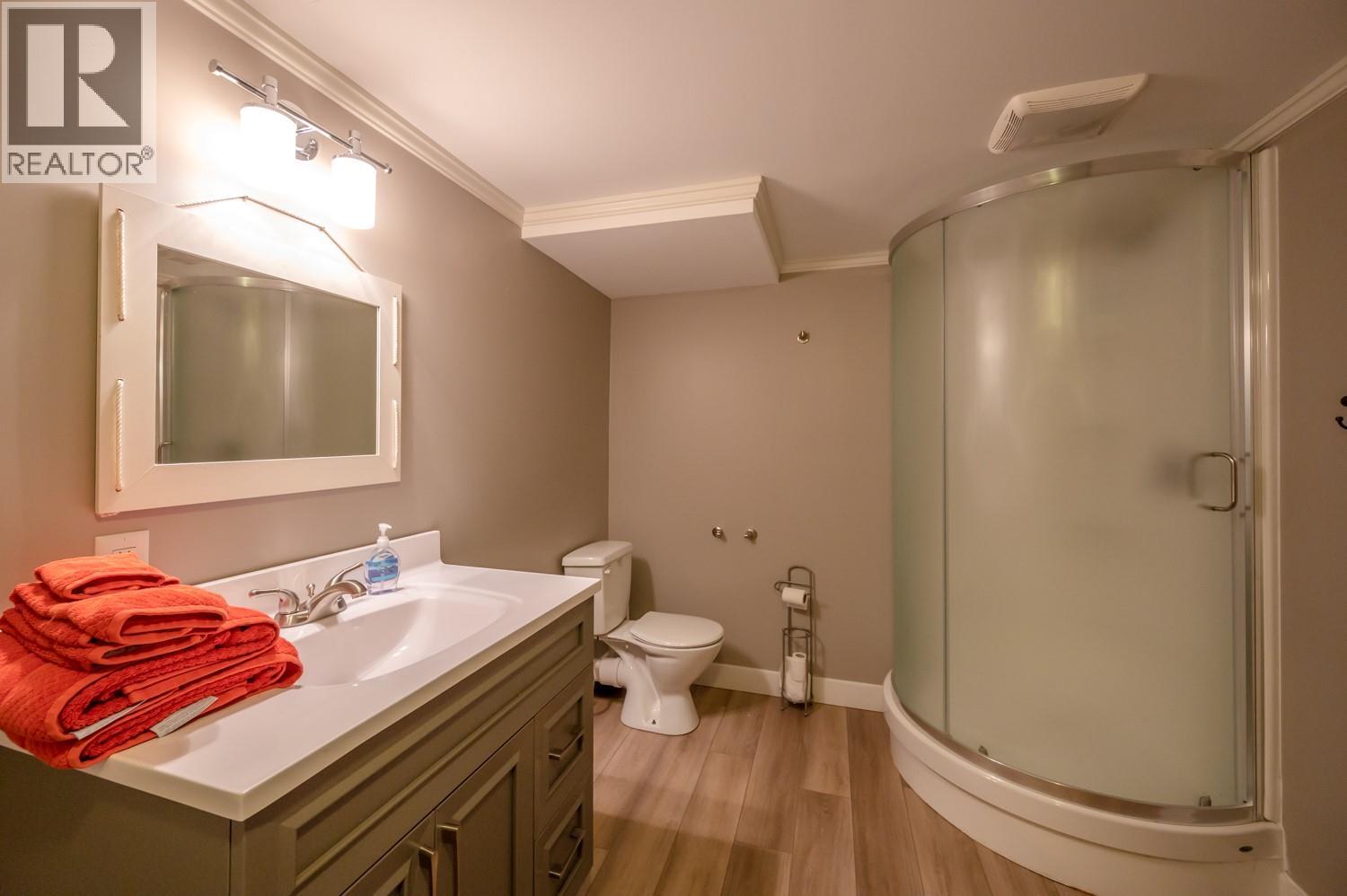  1524 RIDGEDALE Avenue, Penticton