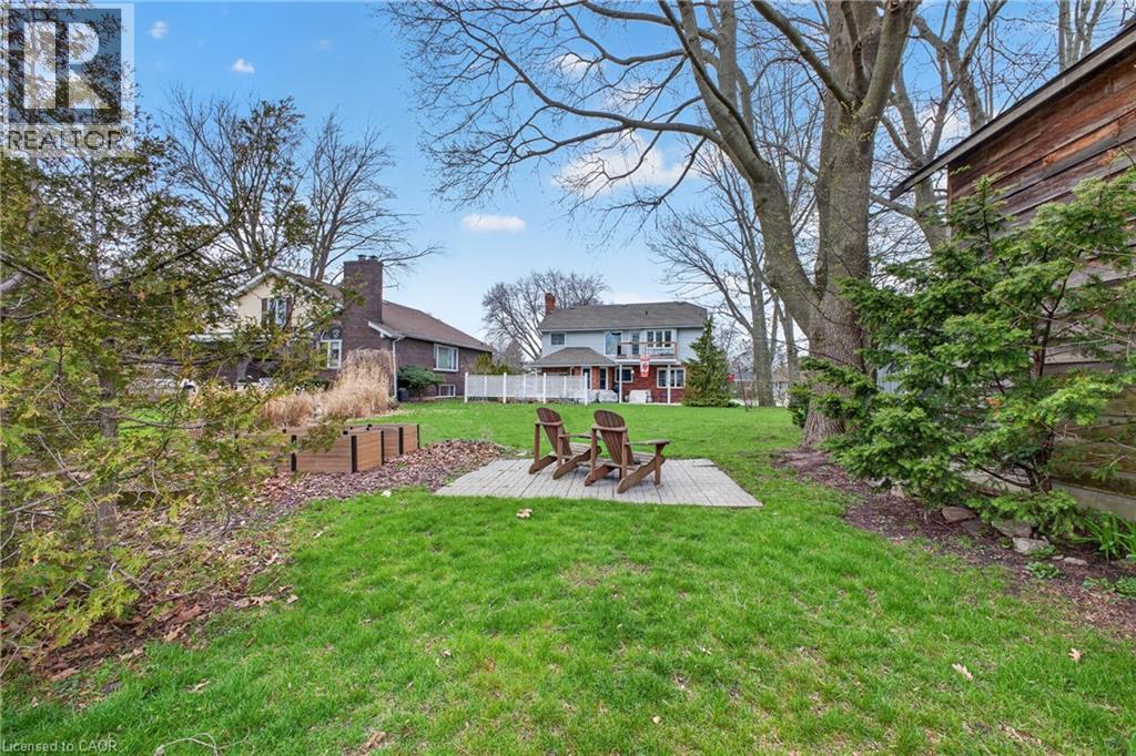 24 LAKESIDE Place E - 45