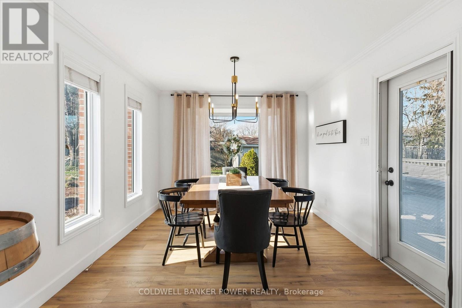 176 CANTERBURY DRIVE - 24