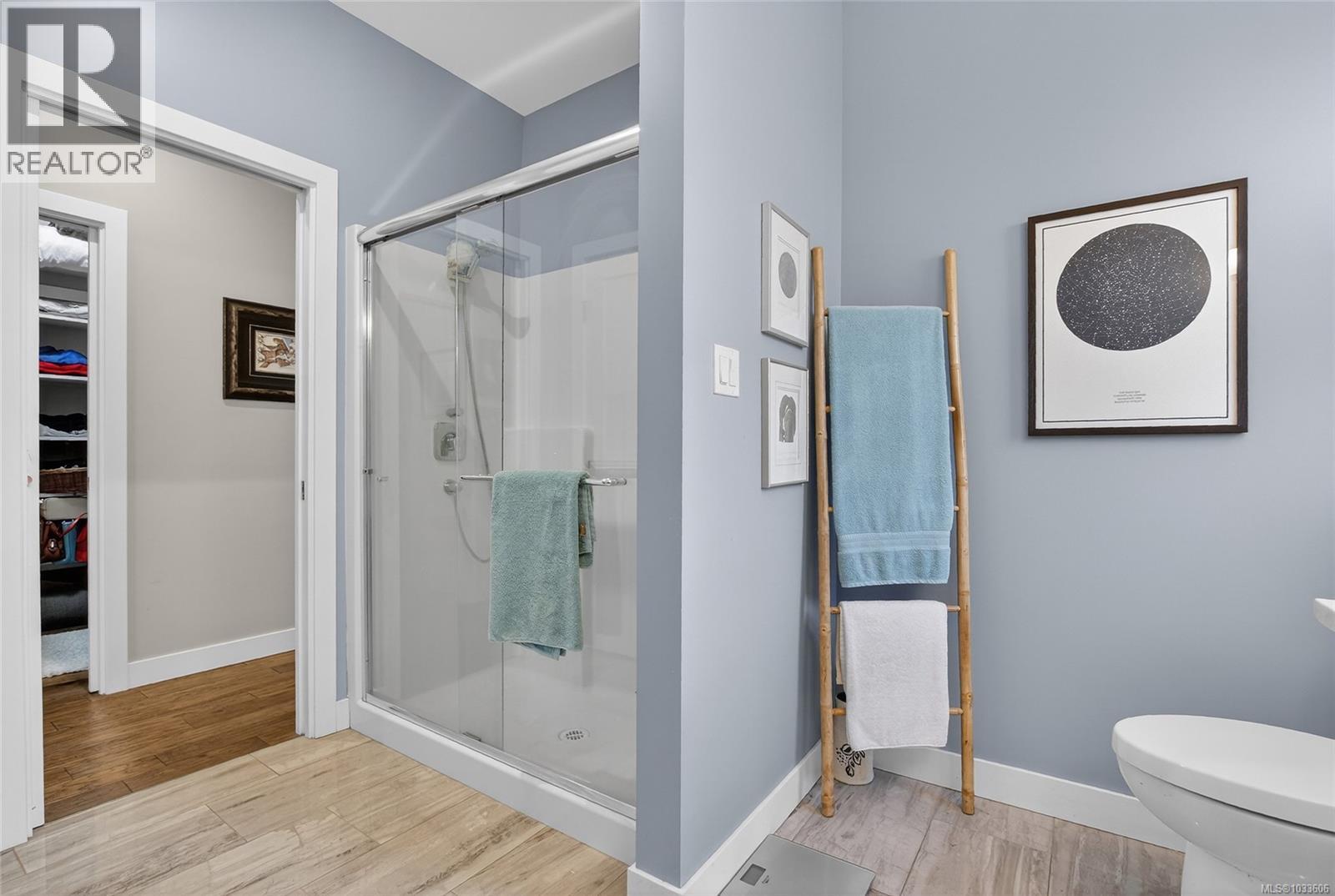 7284 Lakefront Dr - 54