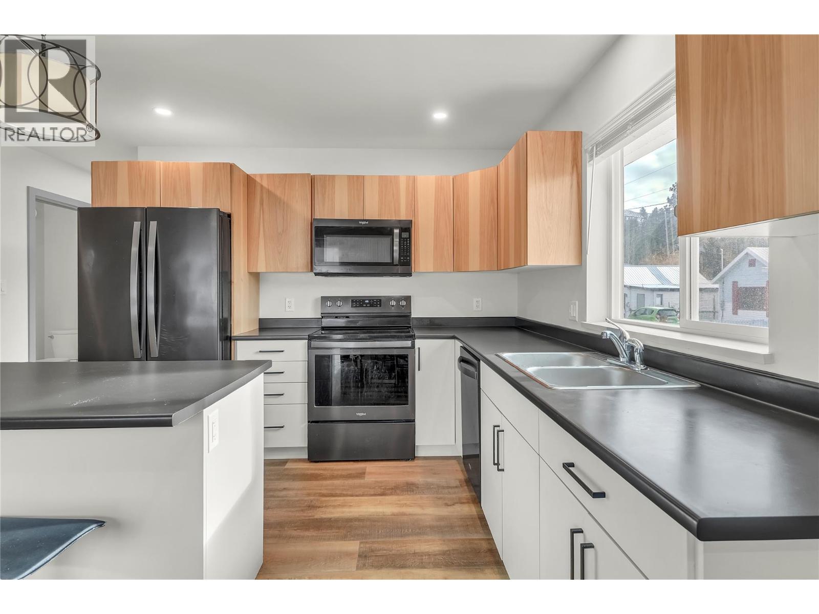 272 Burton Avenue - 15
