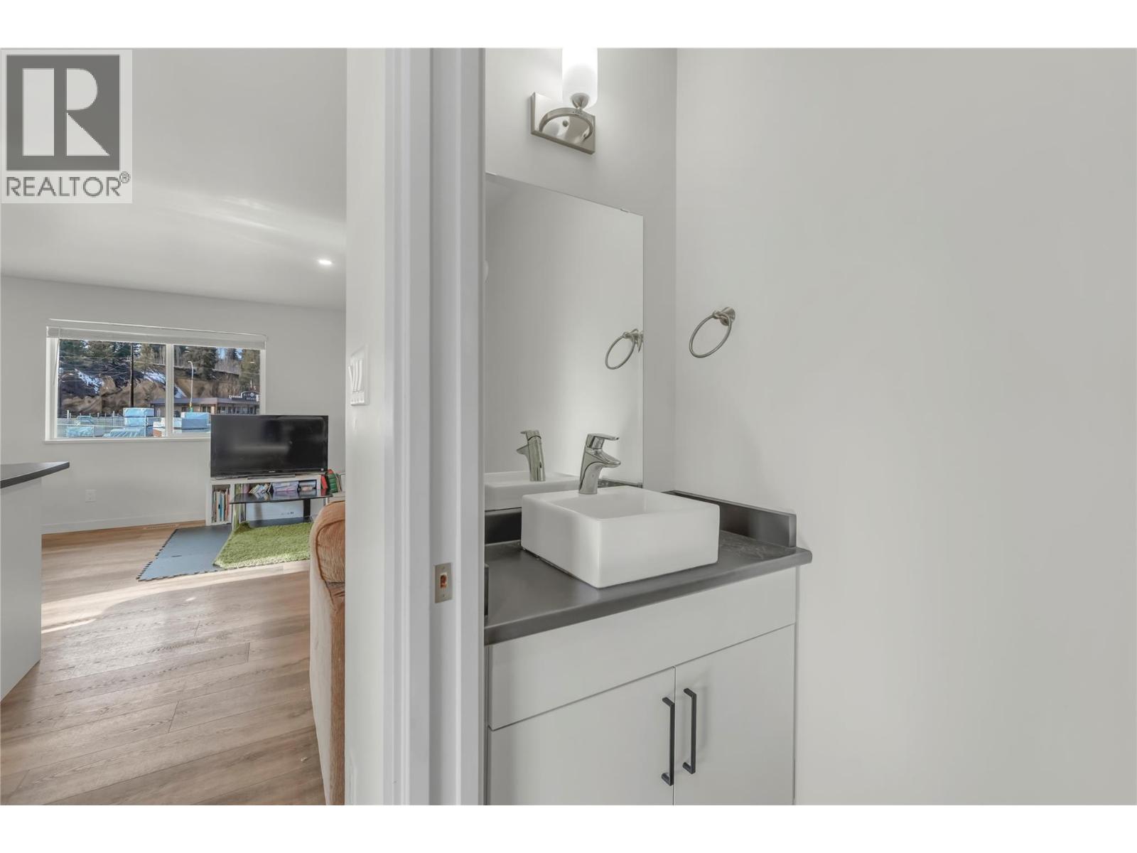 272 Burton Avenue - 19