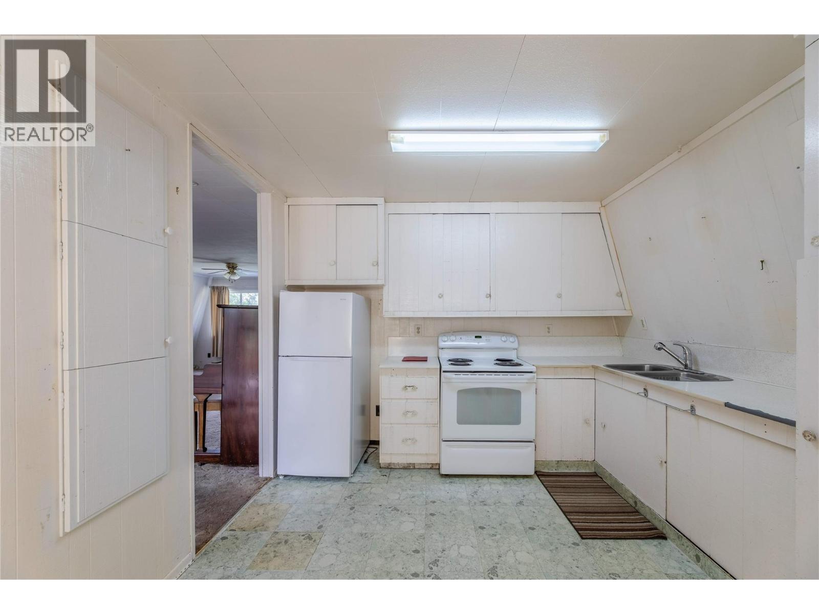  1260 Upper Debeck Road, Naramata