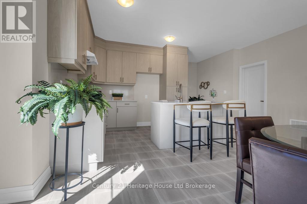 230 MIDDLETON STREET - 14