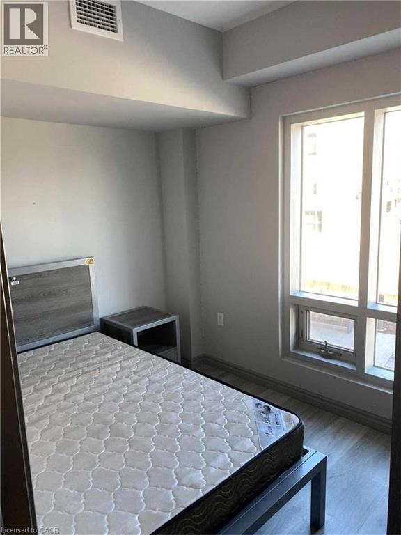 275 LARCH Street Unit# 203, Waterloo, Ontario, N2L3R2 — Photo 10