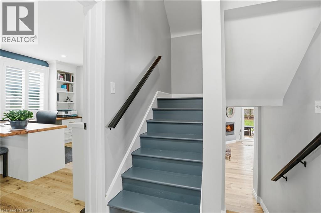 101 LIVINGSTON Avenue, Grimsby, Ontario, L3M1L4 — Photo 14