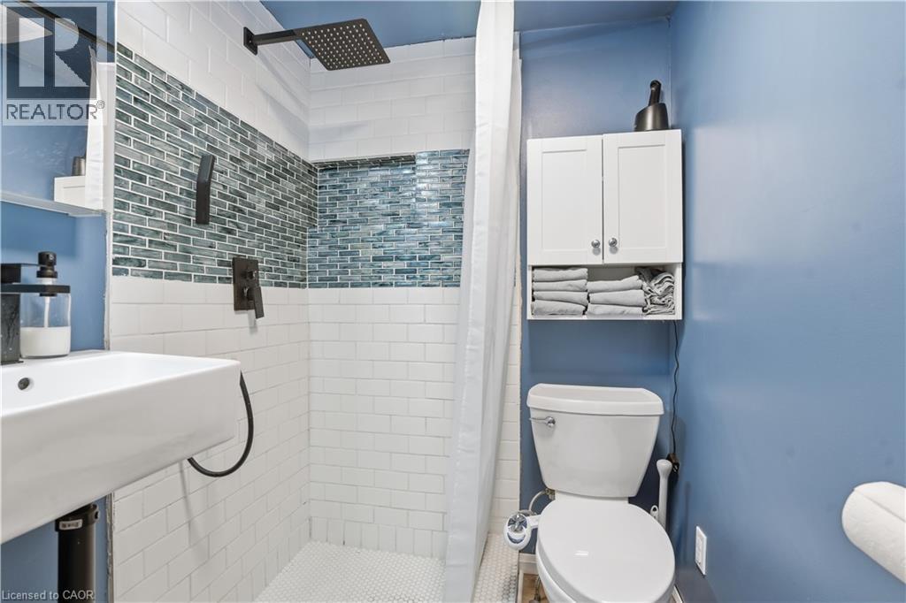 101 LIVINGSTON Avenue, Grimsby, Ontario, L3M1L4 — Photo 21