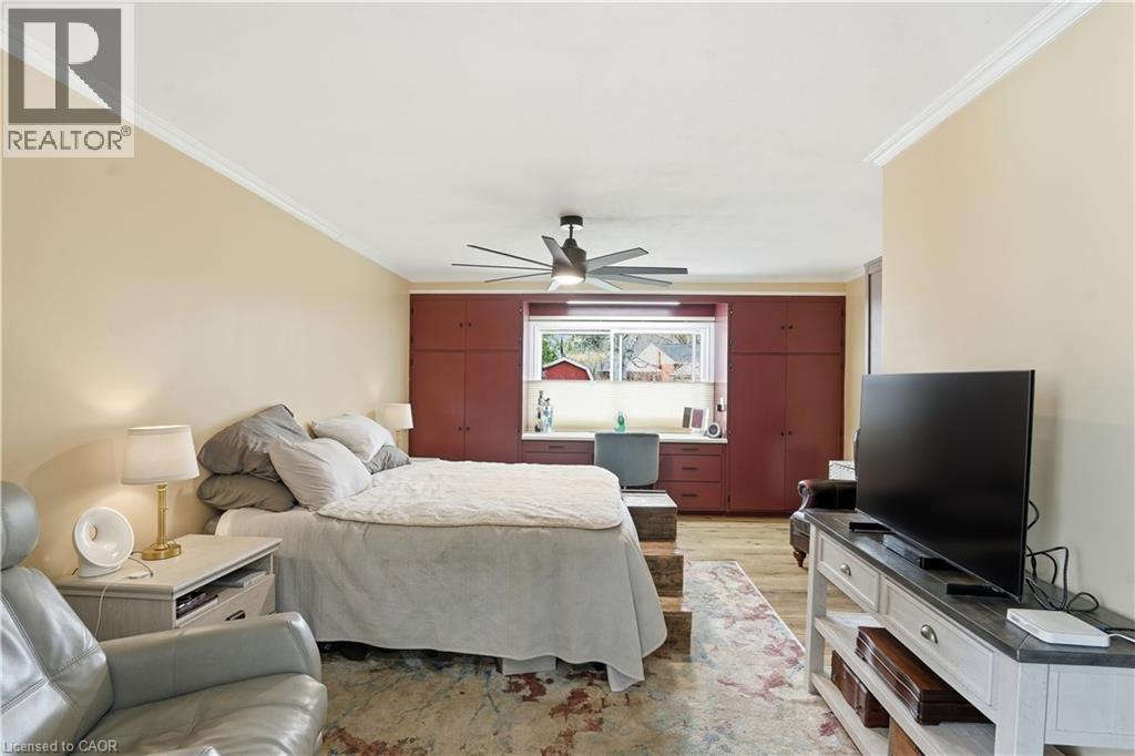 101 LIVINGSTON Avenue, Grimsby, Ontario, L3M1L4 — Photo 11