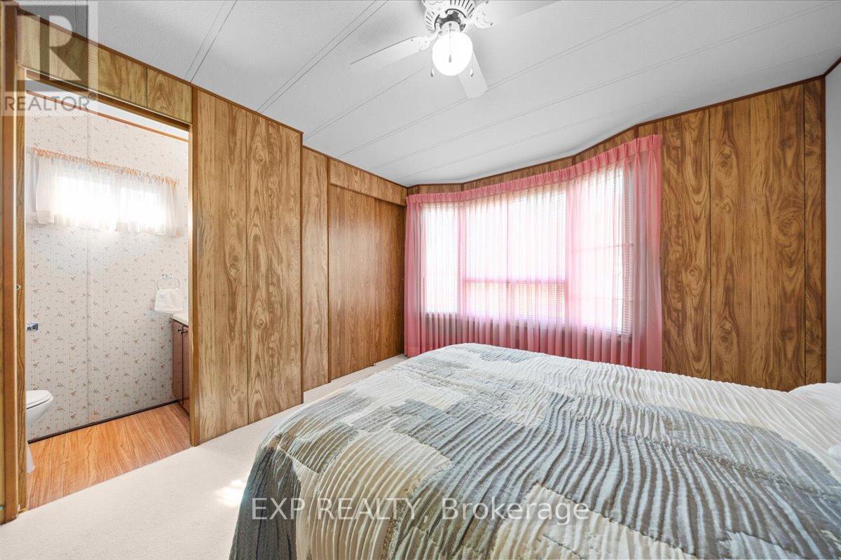 150 SUNSET DRIVE — photo 14