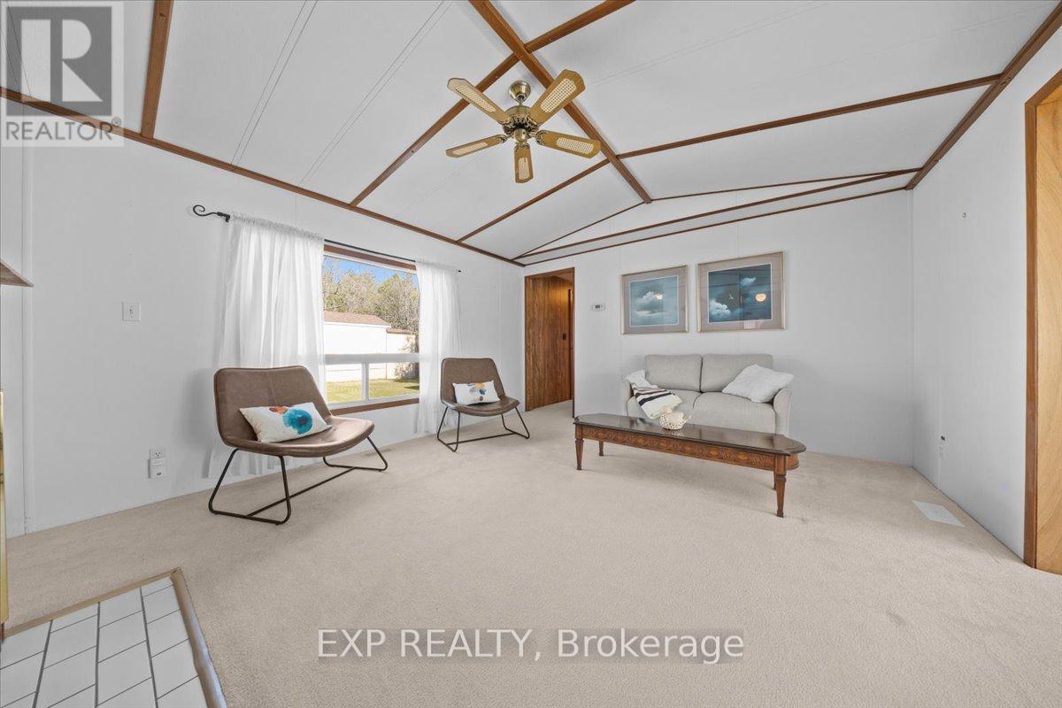 150 SUNSET DRIVE — photo 16