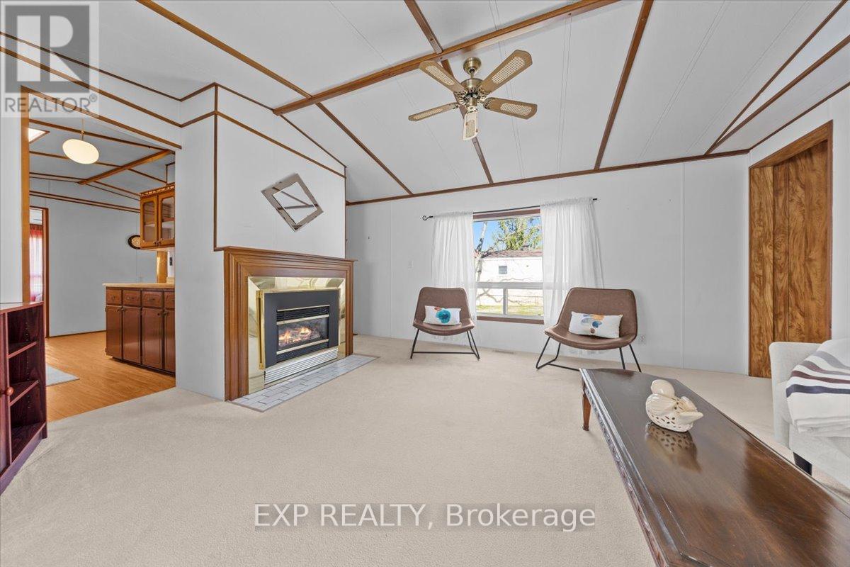 150 SUNSET DRIVE — photo 17