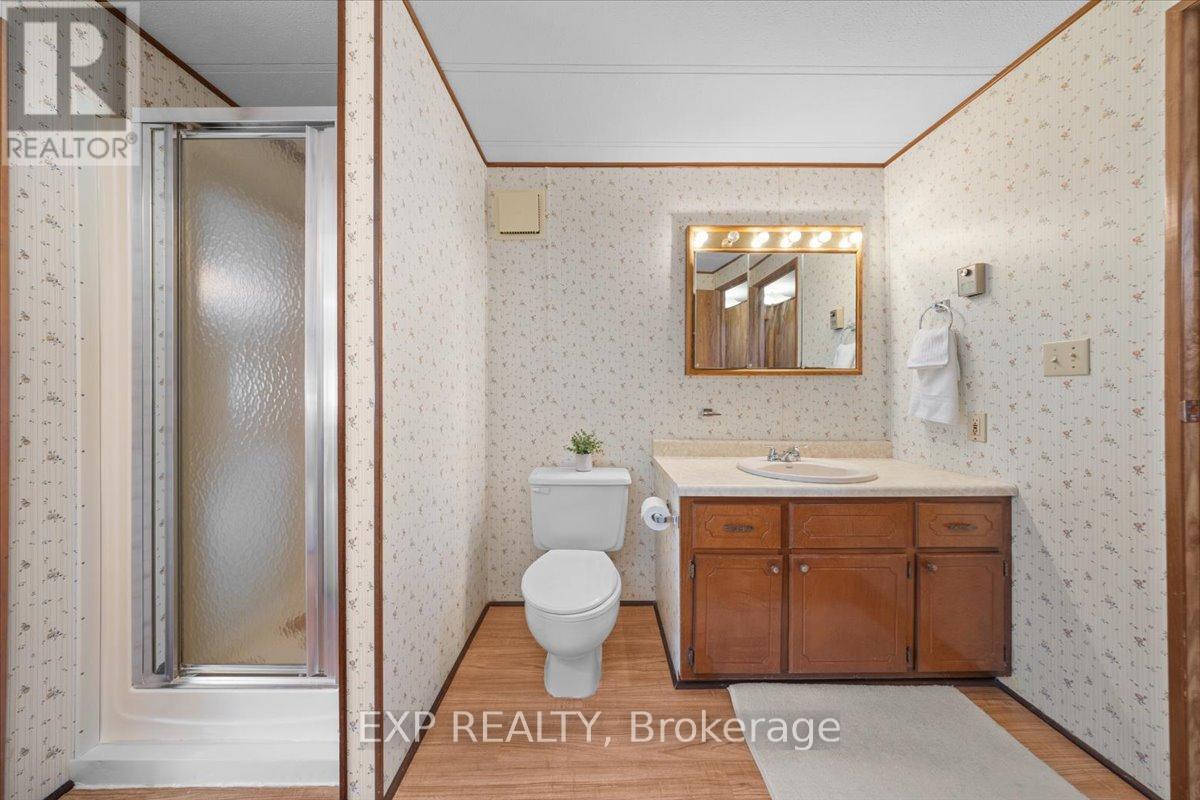 150 SUNSET DRIVE — photo 25