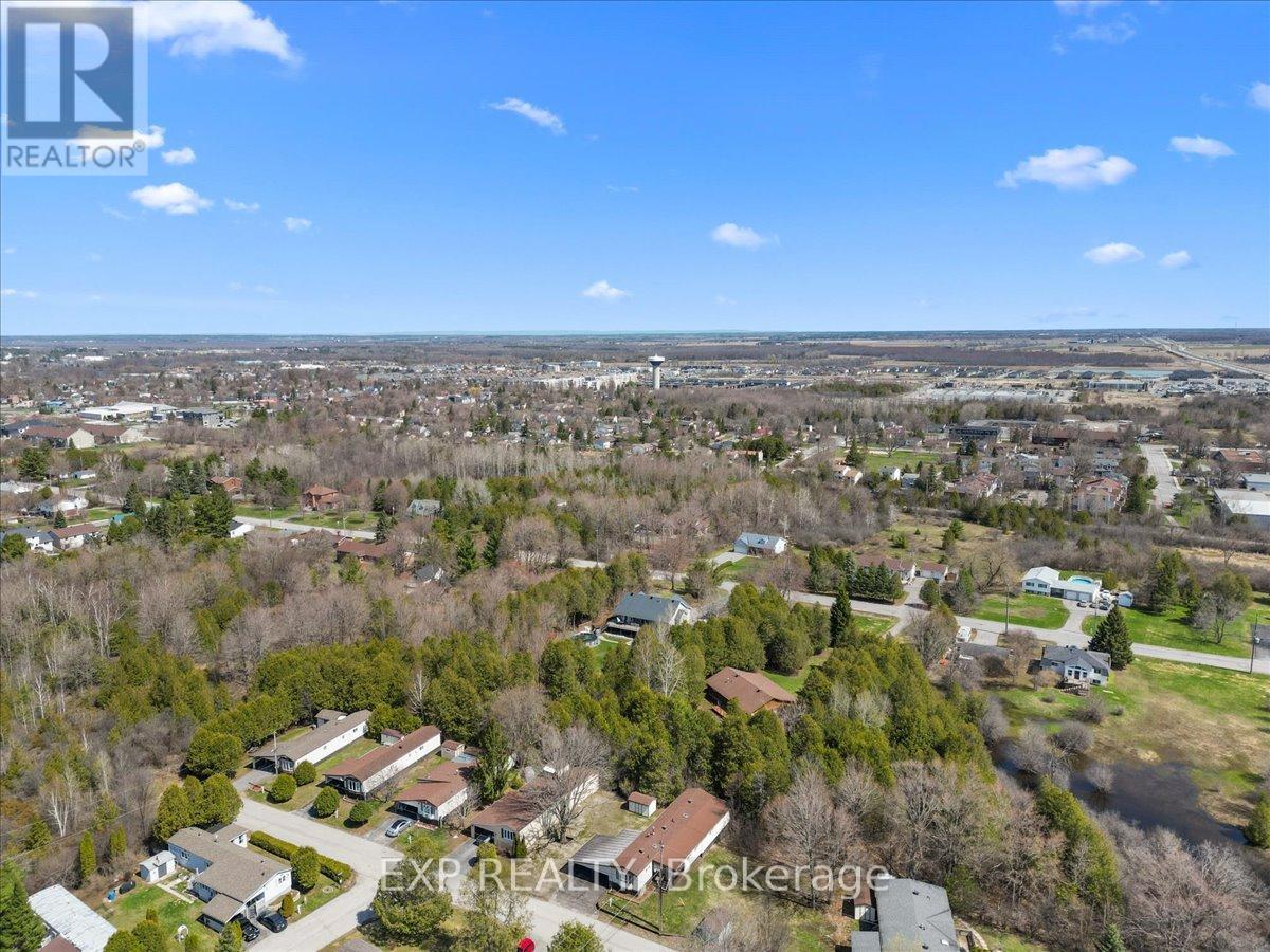 150 SUNSET DRIVE — photo 38