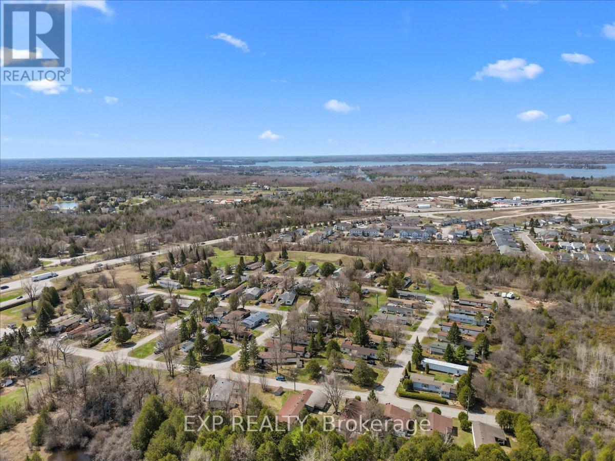 150 SUNSET DRIVE — photo 41