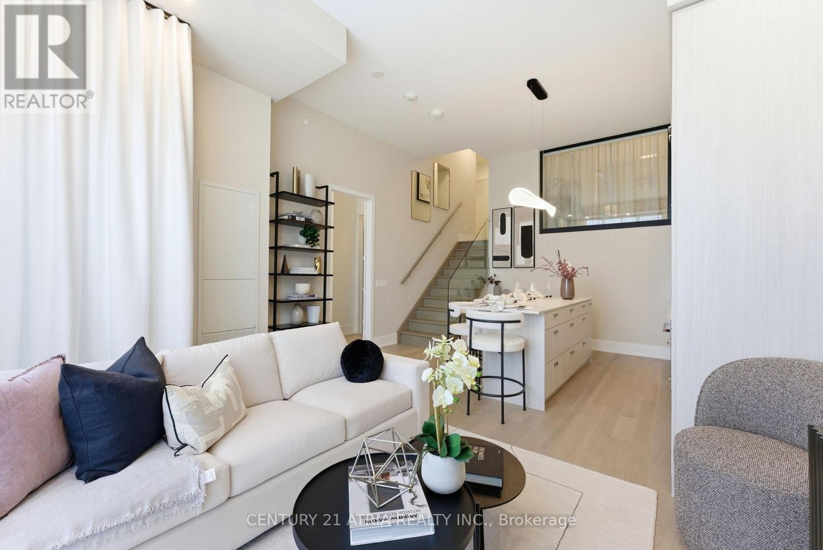 #315 115 DENISON AVENUE - 11