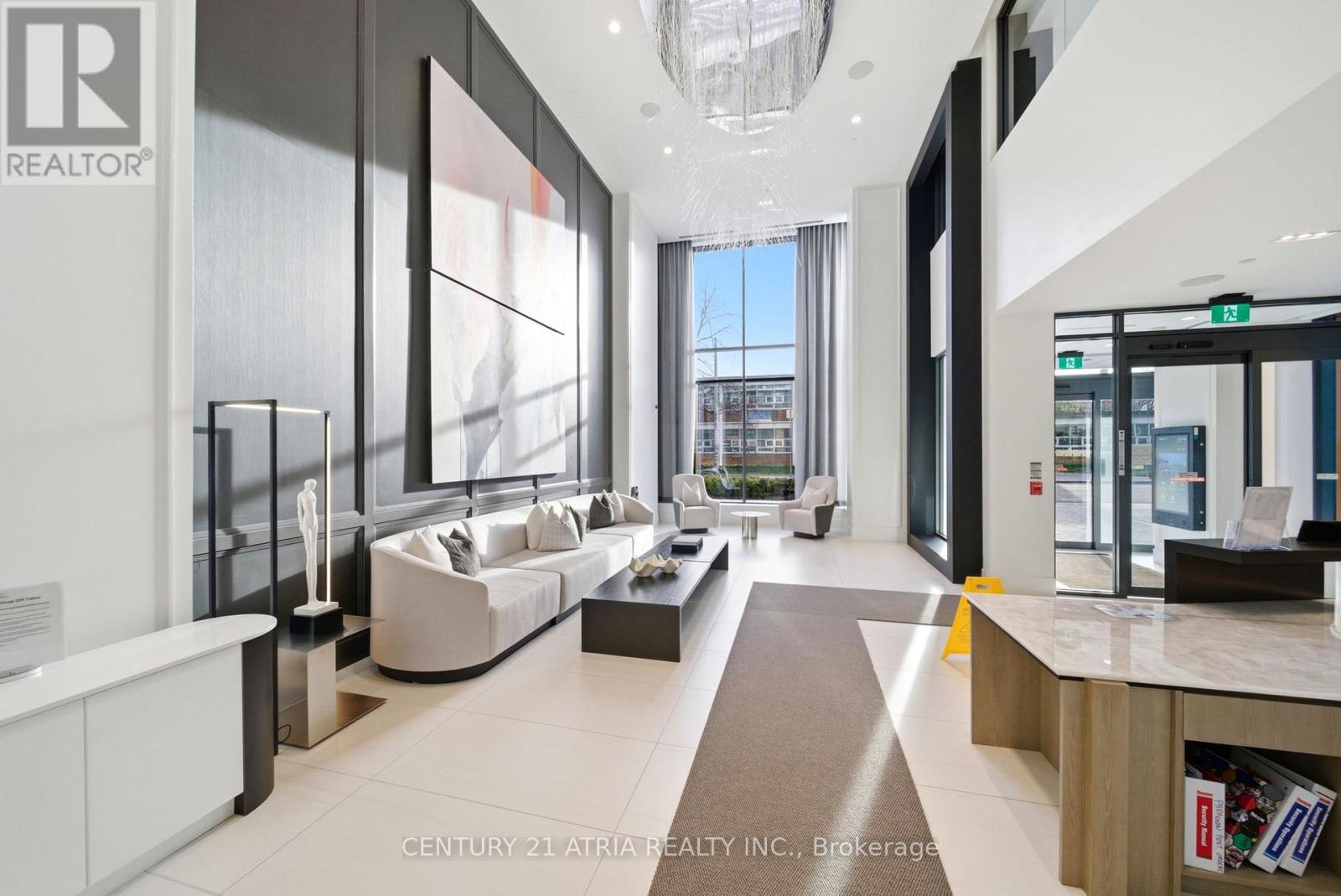 #315 115 DENISON AVENUE - 17