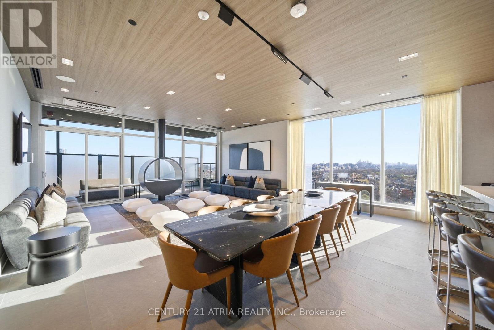 #315 115 DENISON AVENUE - 21