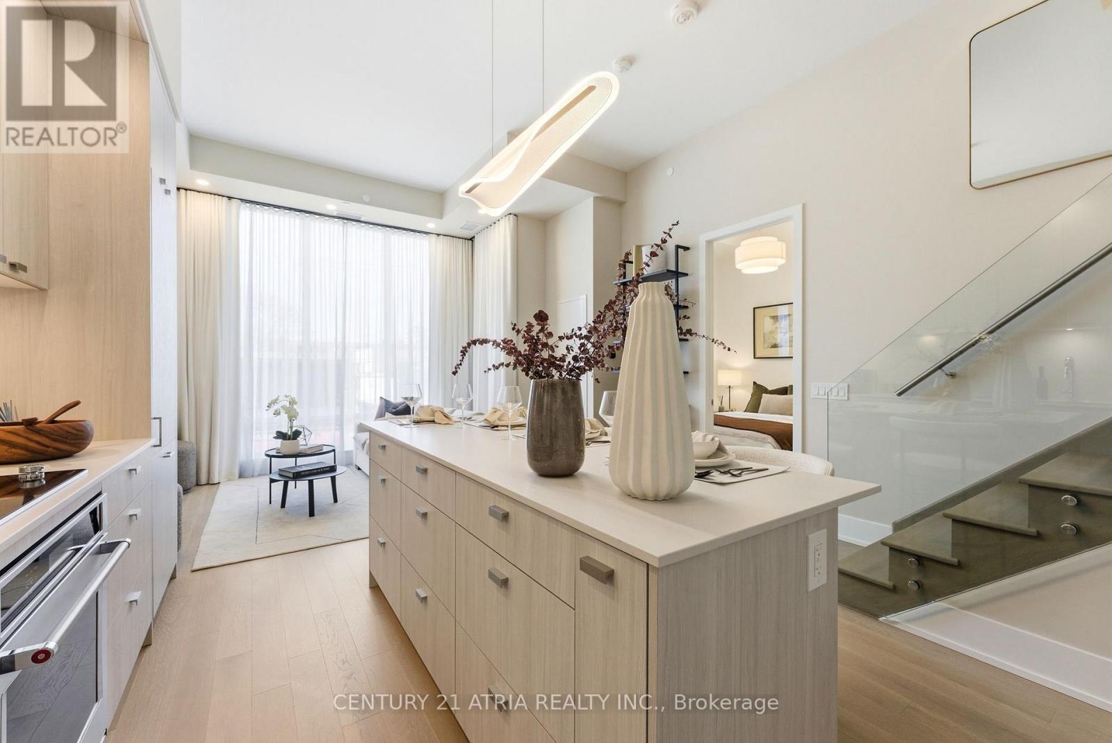 #315 115 DENISON AVENUE - 1