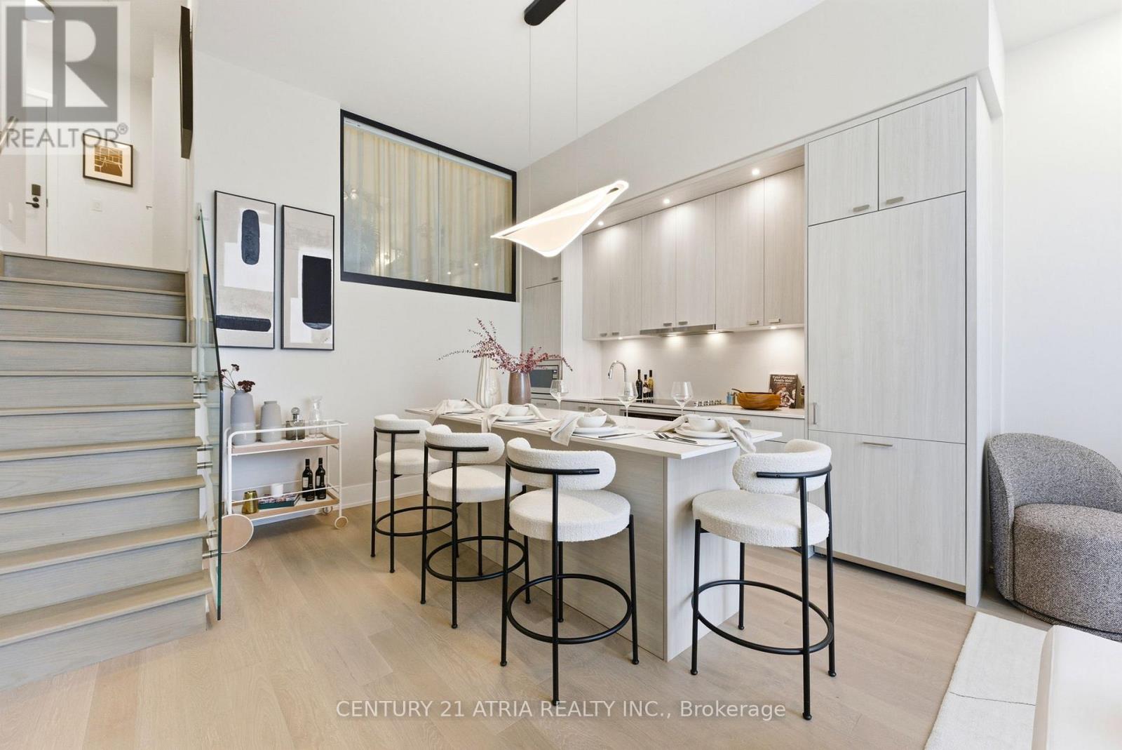 #315 115 DENISON AVENUE - 3
