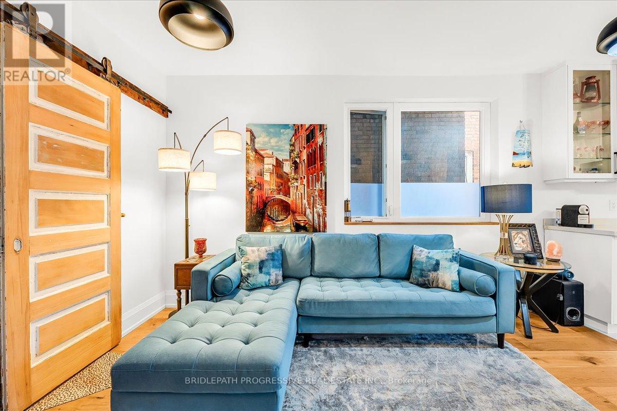 332 DELAWARE AVENUE - 7