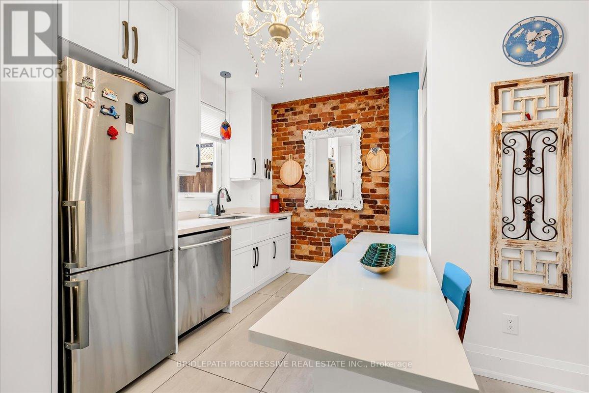 332 DELAWARE AVENUE - 6