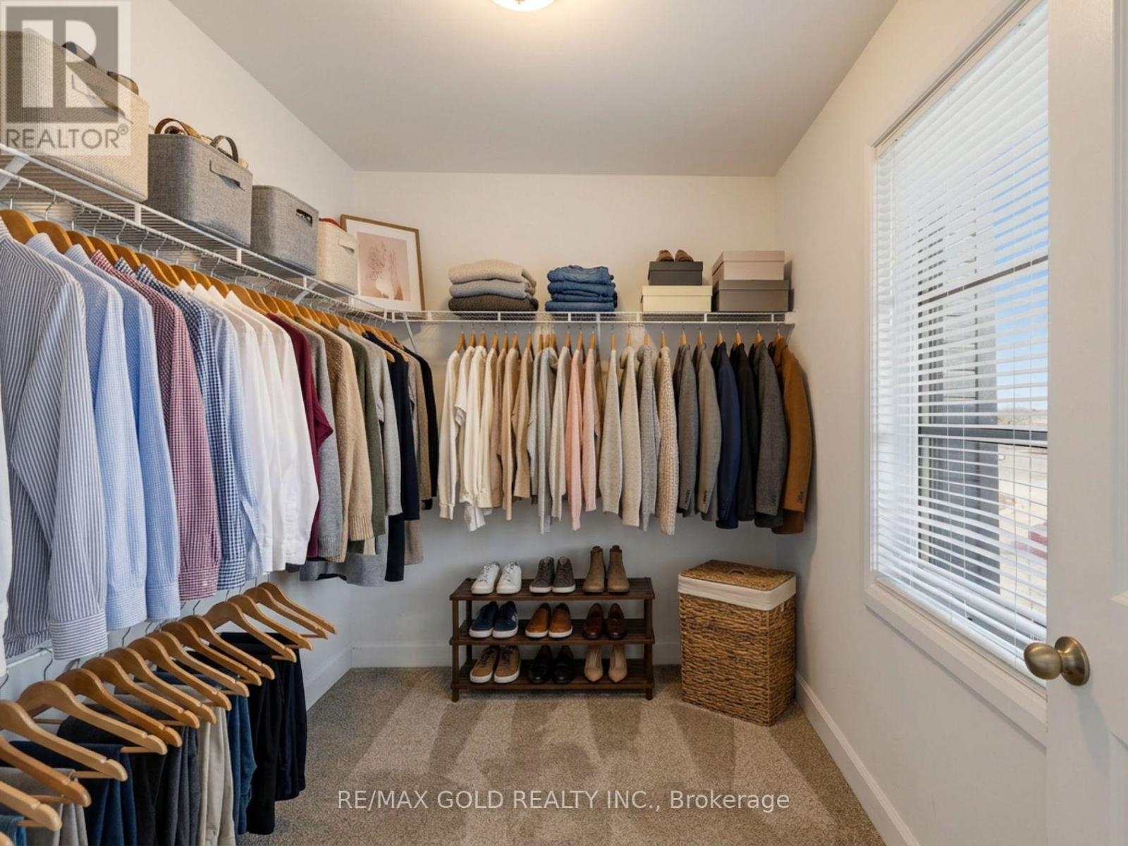 33 WALDEN POND DRIVE — photo 40