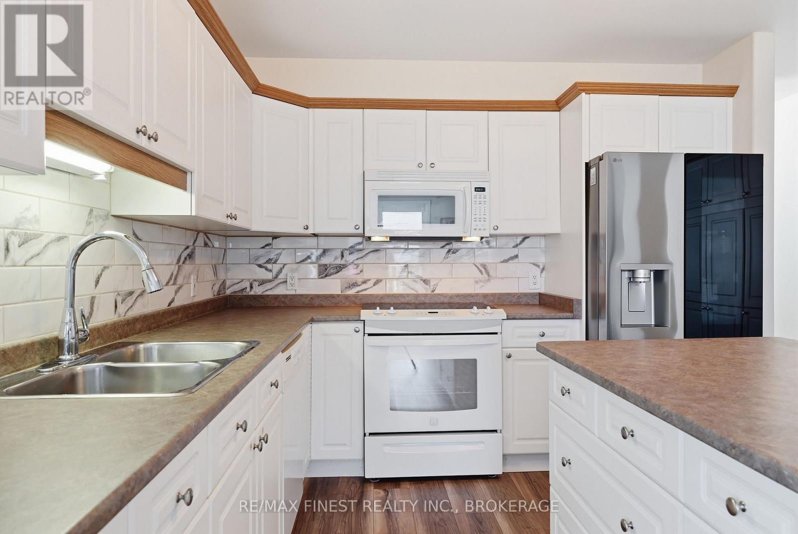 1469 BIRCHWOOD DRIVE — photo 18