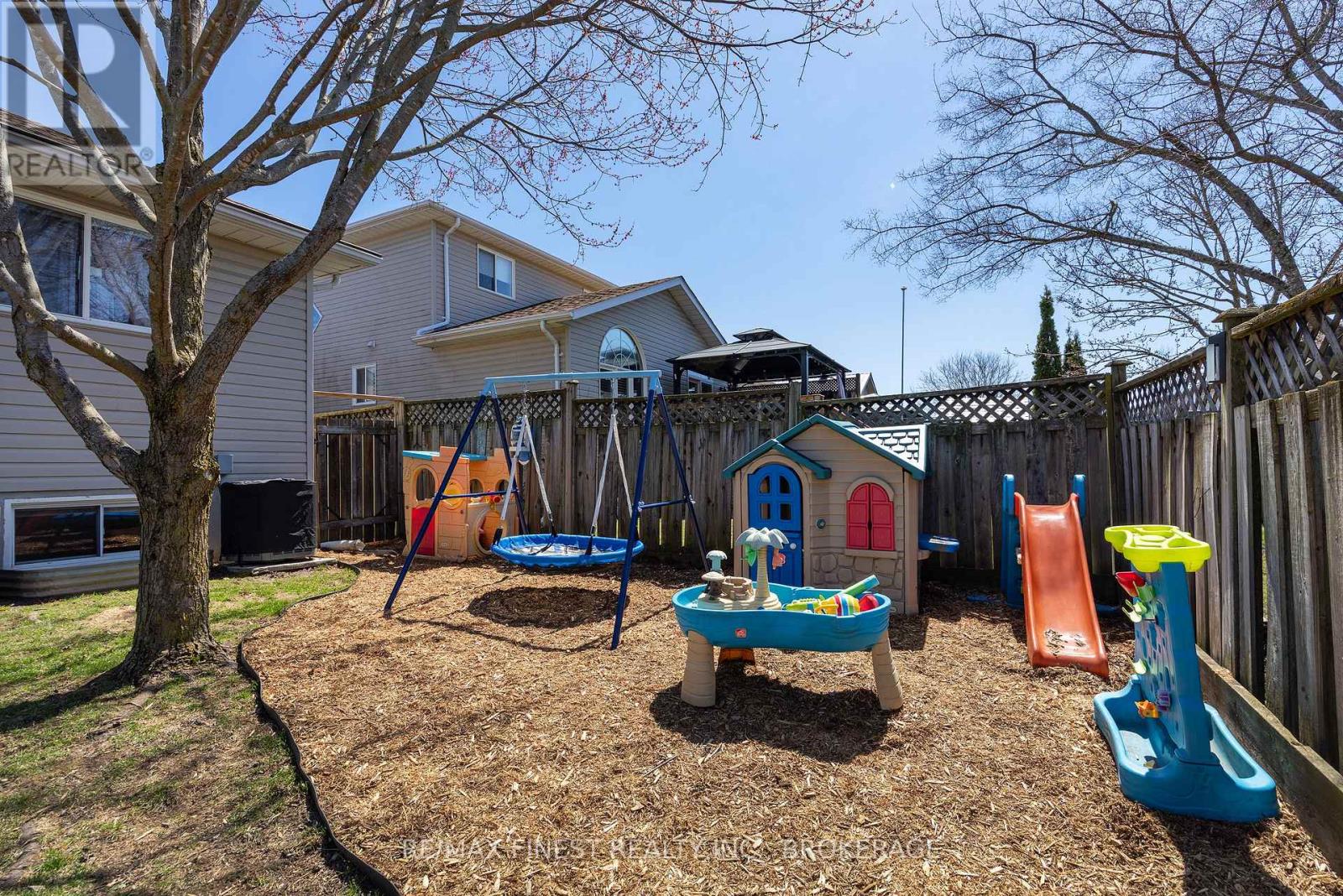 1469 BIRCHWOOD DRIVE — photo 48