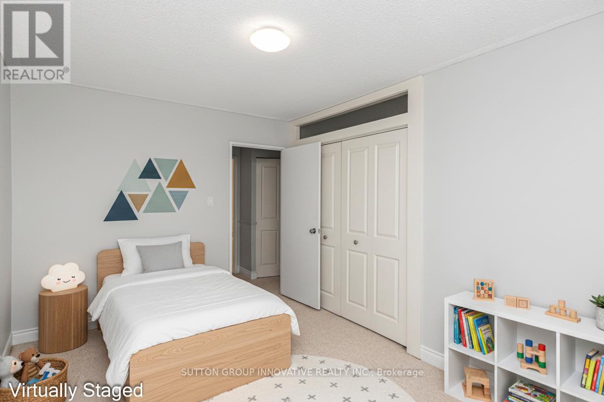 #4 457 WOODVIEW ROAD - 20